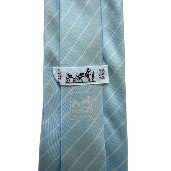Hermès Paris 100% Silk Tie – Baby Blue & White Stripe - Picture 4 of 4